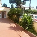 La Casetta Gialla Di Edoardo Appartement *