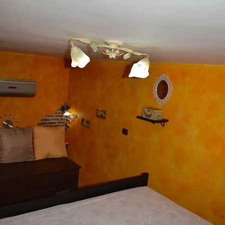 La Casetta Gialla Di Edoardo Διαμέρισμα Ρώμη