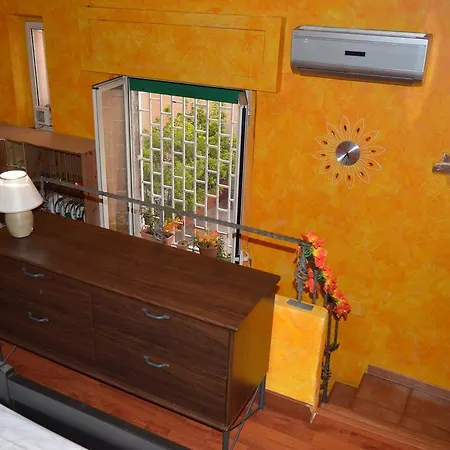 La Casetta Gialla Di Edoardo * Ρώμη