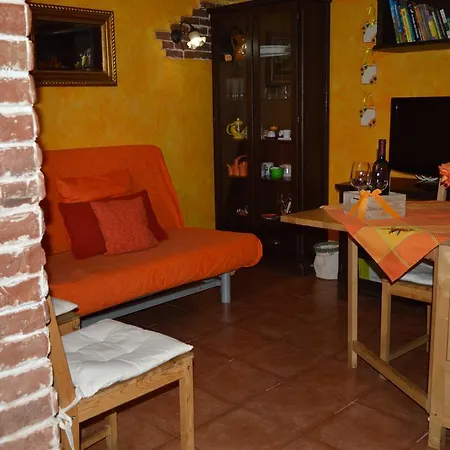 La Casetta Gialla Di Edoardo *